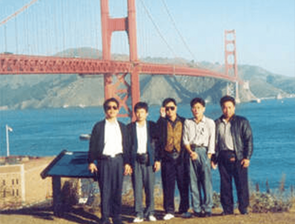 1993年7月13日
首次國外長程旅遊
有了國外短程旅遊，今年首度嘗國外長程旅遊-美西之旅。